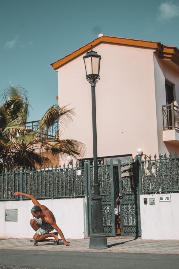 Ostello International Surf Camp Only Surf Corralejo Esterno foto